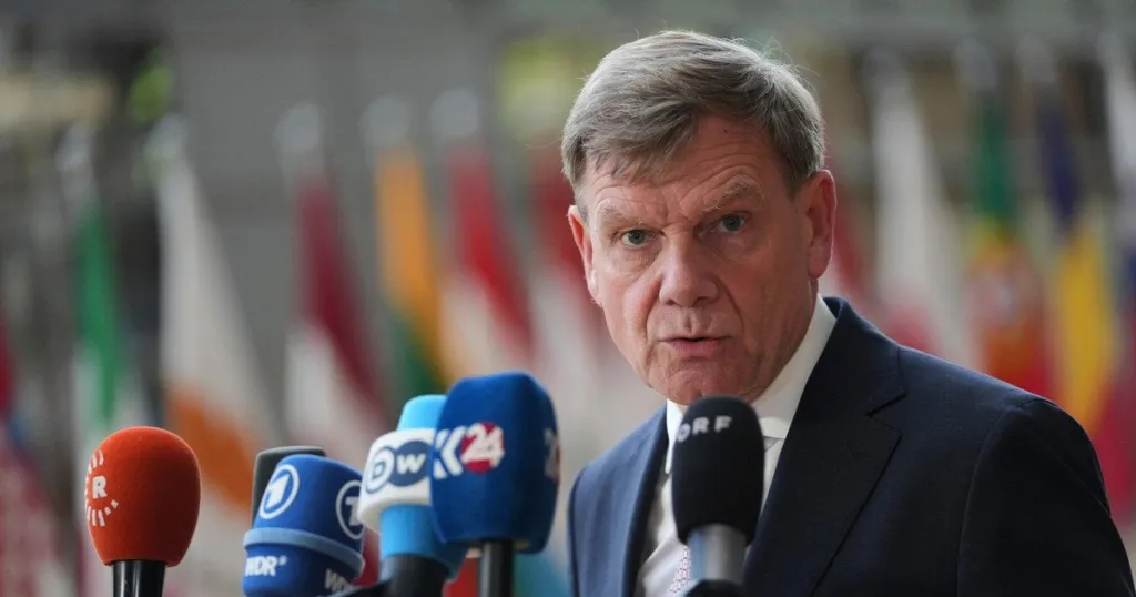 Глава МЗС Німеччини: Україні потрібні гарантії безпеки, максимально наближені до стандартів НАТО