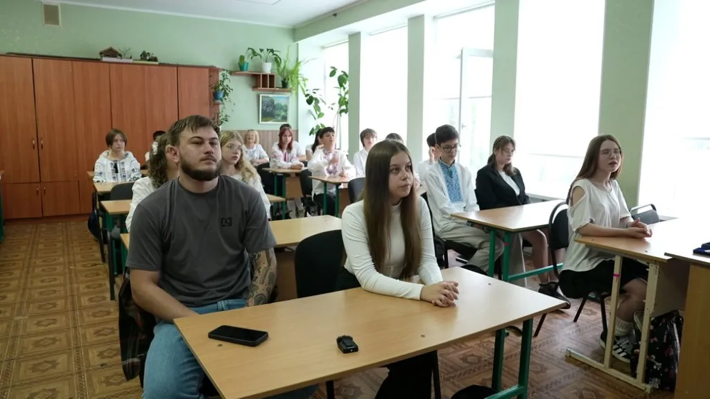 У школах Кіровоградщини стартував новий навчальний рік із уроками пам’яті та турботою про безпеку