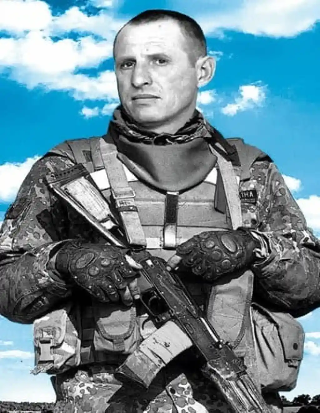 На Кіровоградщині вшанували полеглих захисників, передавши їхні родинам посмертні нагороди