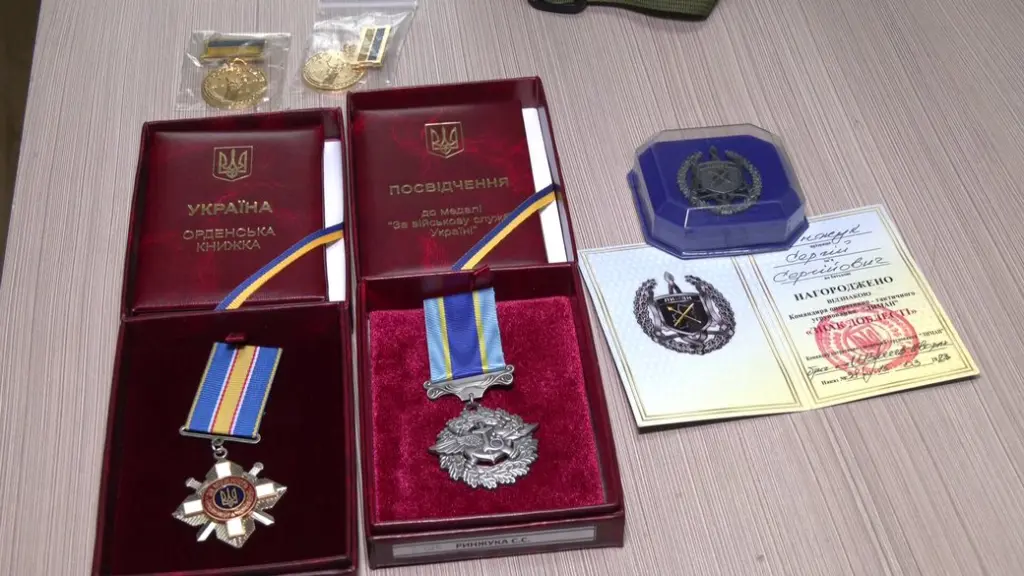З шахти на фронт, а тепер до тренінгового центру: історія кропивницького добровольця