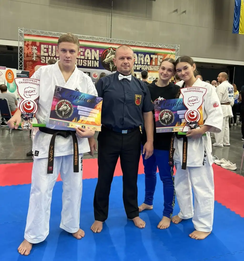 Кропивницькі юніори здобули медалі на чемпіонаті Європи з кіокушинкай карате
