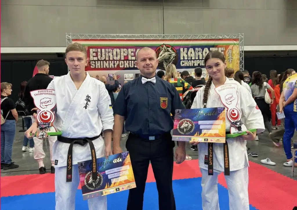 Кропивницькі юніори здобули медалі на чемпіонаті Європи з кіокушинкай карате