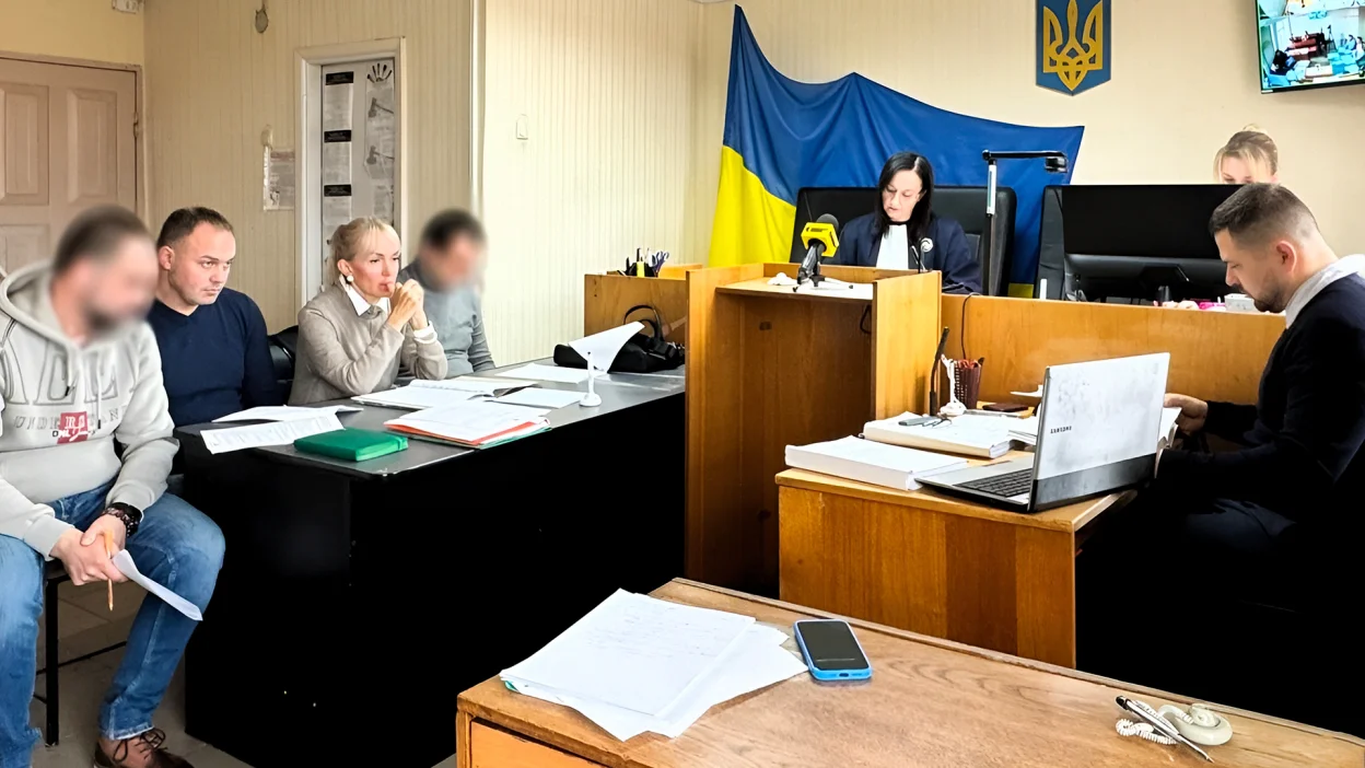 Суд у Кропивницькому досліджує докази у справі про хабар під час виділення землі для спортклубу