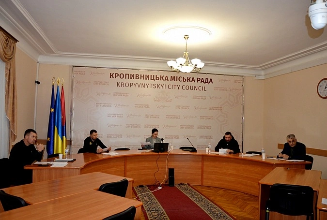 У Кропивницькій міській раді триває підготовка до сесії: обговорено важливі земельні питання