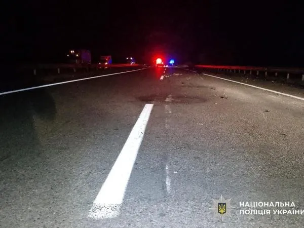 Поліція з’ясовує обставини смертельної ДТП на М-05 у Голованівському районі