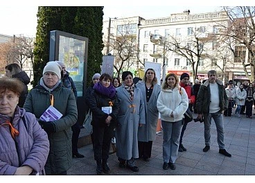 У Кропивницькому пройшла хода проти насильства: громада об’єдналася заради безпеки У Кропивницькому пройшла хода проти насильства: громада об’єдналася заради безпеки