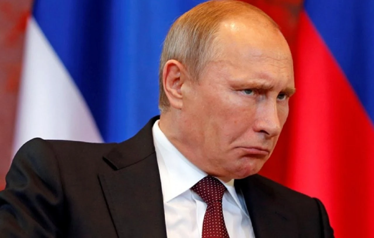 Путін відмовився від переговорів з Україною: “Безглуздо підписувати мирну угоду”