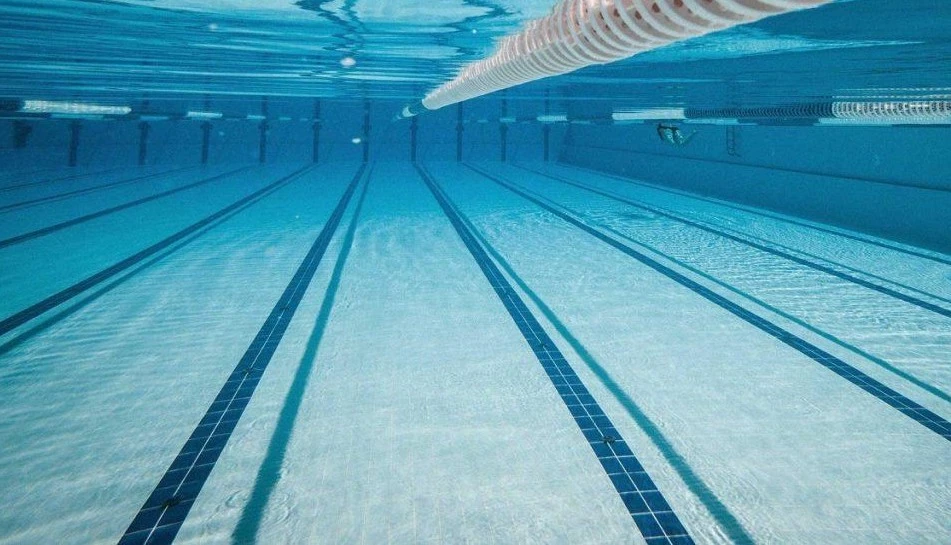 Спортивна школа в Кропивницькому орендує басейн ще на 350 тисяч гривень
