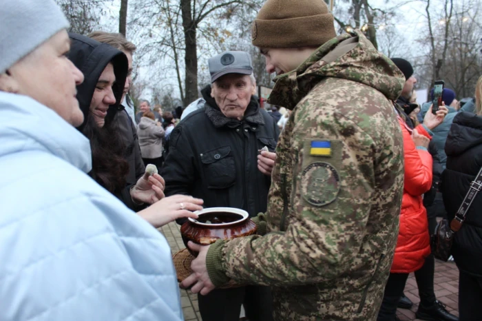 Рівне зліпило перемогу разом: як фестиваль вареників перетворив парк Шевченка на центр єднання