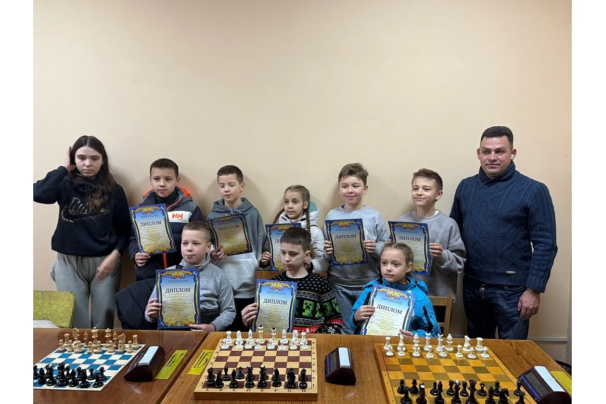 Кропивницький відкрив спортивний сезон шкільної ліги «Пліч-о-пліч» із шахових поєдинків