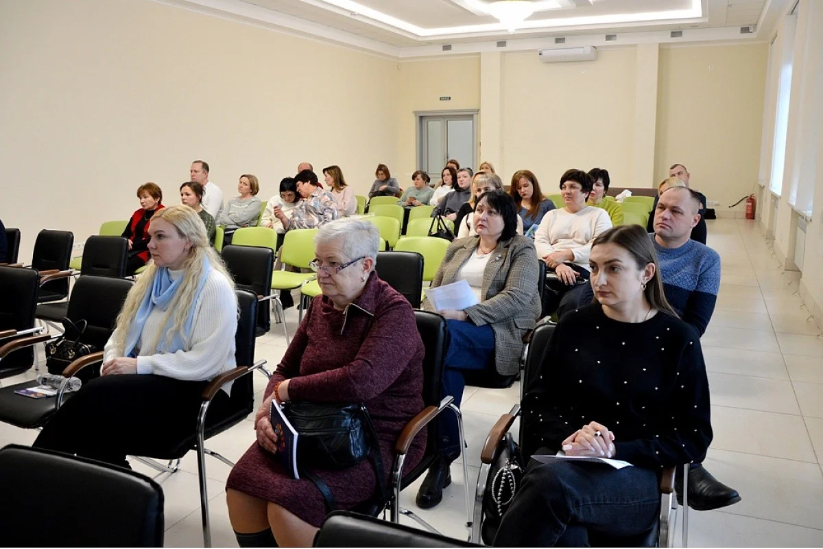 Громади Кіровоградщини шукають спільну модель захисту від домашнього насильства