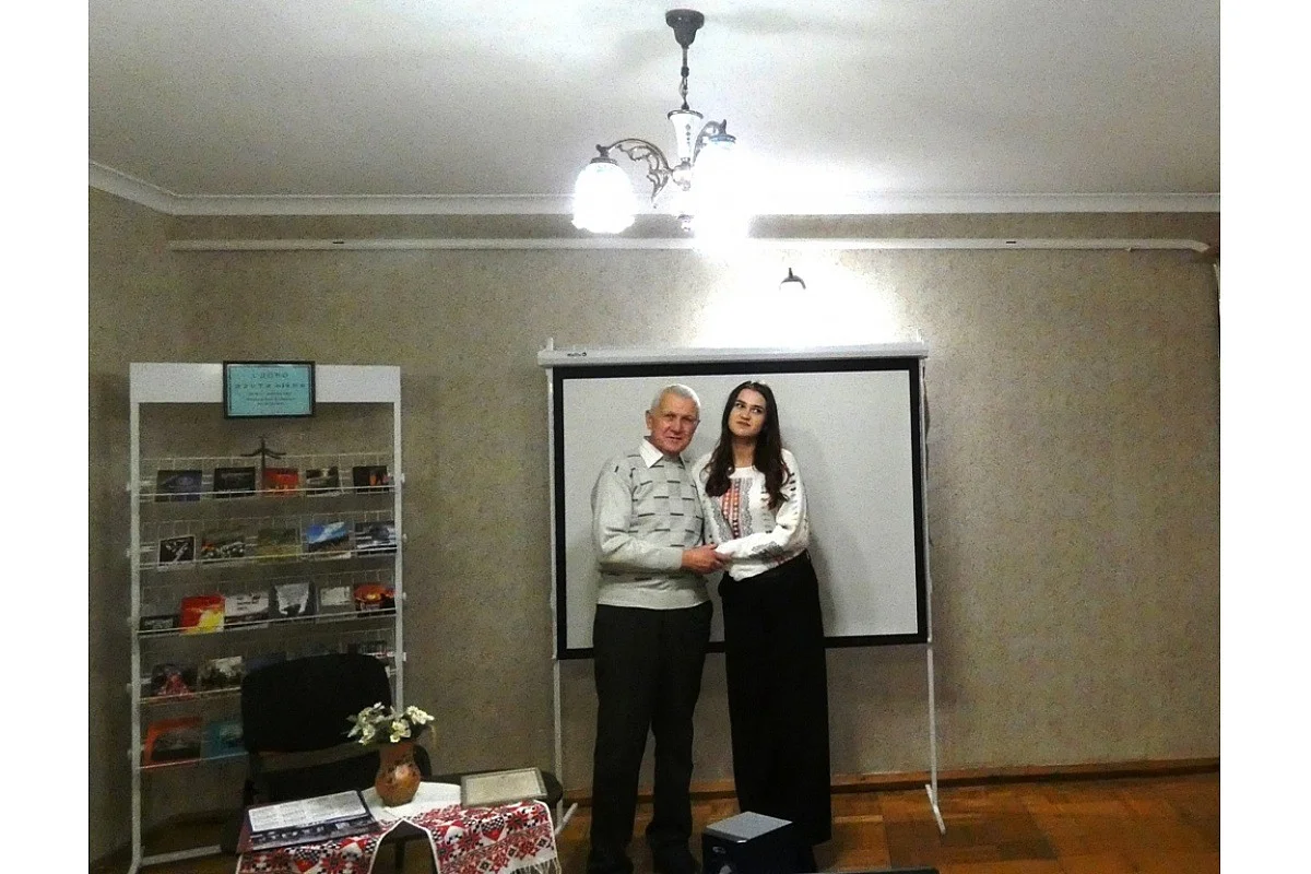 П’ять поколінь пам’яті та сотні артефактів: у Кропивницькому відкрили виставку Юрія Тютюшкіна