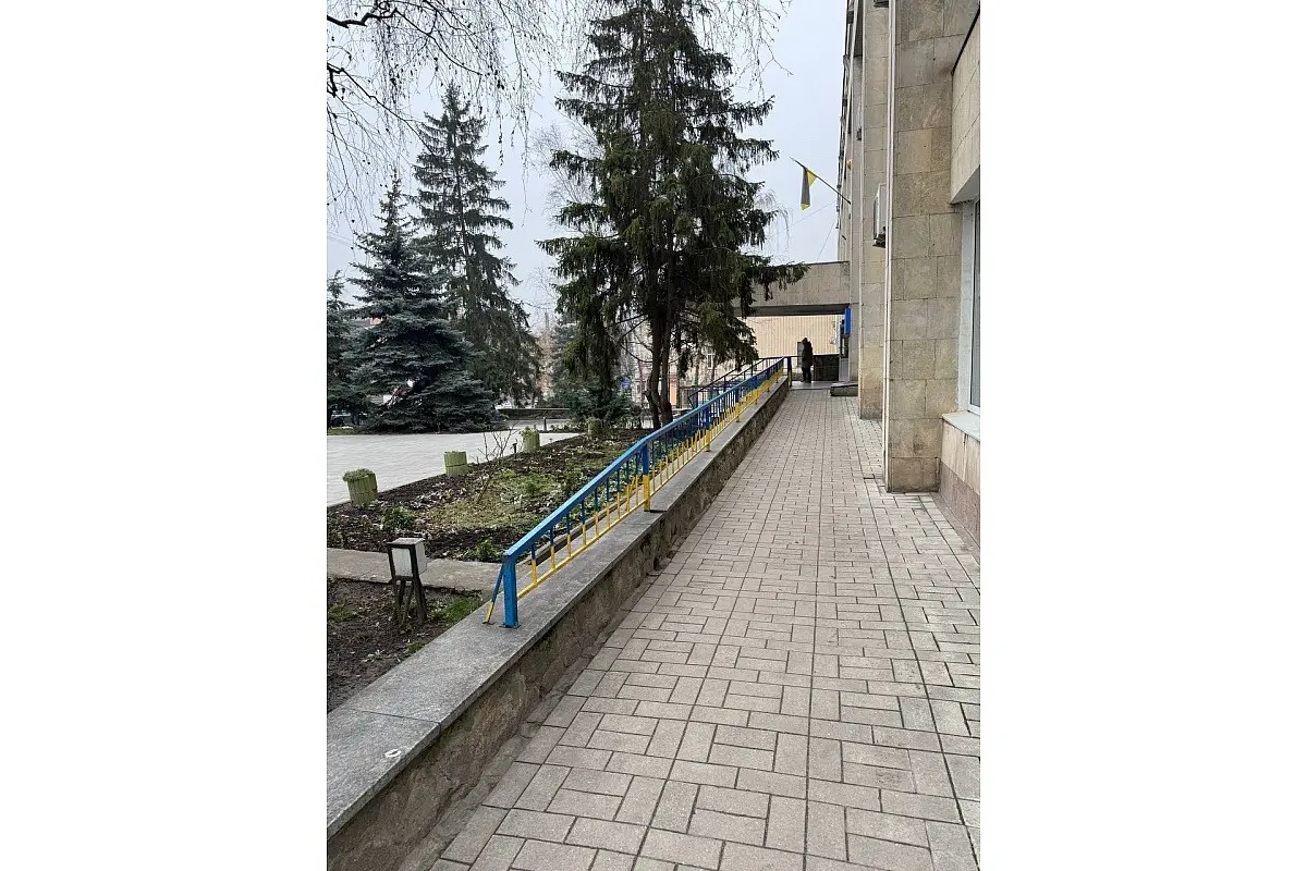 Бібліотека Чижевського стає частиною безбар’єрного центру Кропивницького