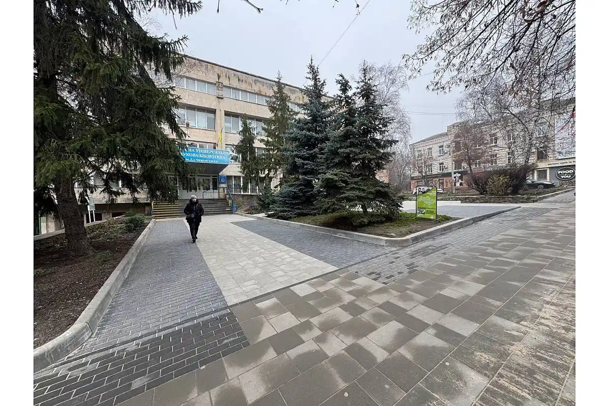 Бібліотека Чижевського стає частиною безбар’єрного центру Кропивницького