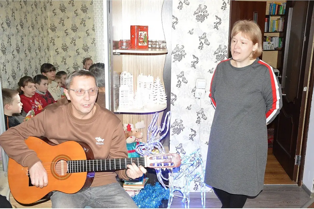 Різдвяна радість у домі Дудкіних: нові подарунки та теплі зустрічі