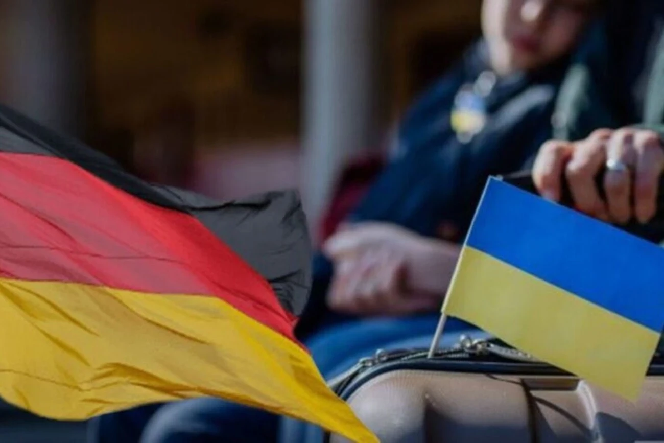 Берлін тисне на Київ: нові правила виїзду українських чоловіків