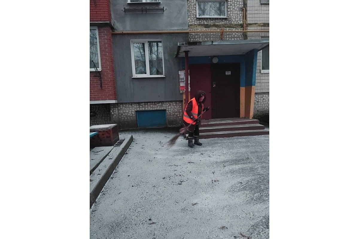 Кропивницький прокидається чистим: комунальні служби працюють на вулицях