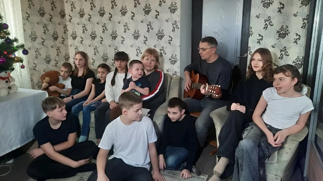 Замість інтернатів – тепло долонь: як на Кіровоградщині розвивають культуру сімейного виховання