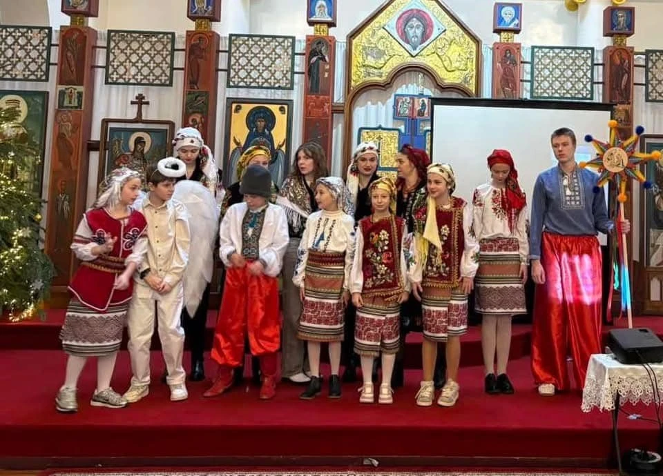 Париж зустрів першу «Розколяду»: як українська громада Франції заснувала нову різдвяну традицію