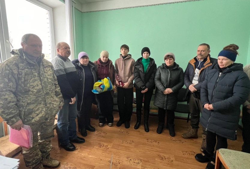 Орден за мужність: на Кіровоградщині вшанували пам’ять полеглого захисника Дмитра Петрова