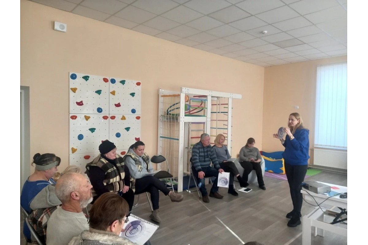 Як не згоріти на роботі: працівників кропивницького гуртожитку навчали технікам стресостійкості