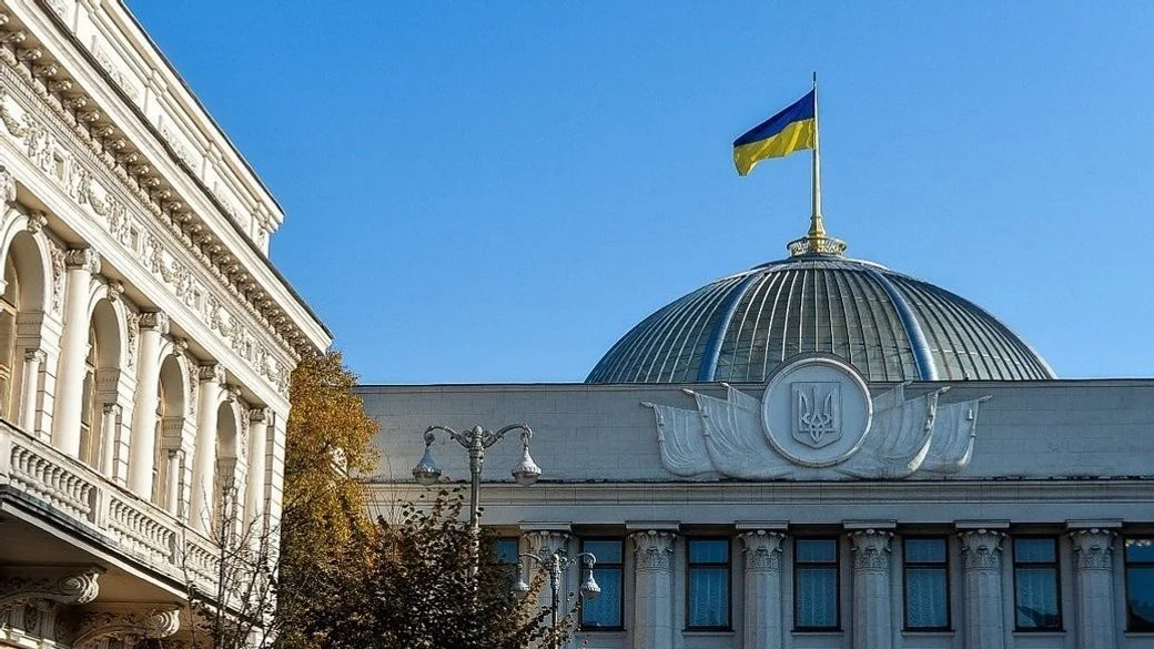 Сирени пам’яті: Україна масштабує хвилину мовчання на законодавчому рівні
