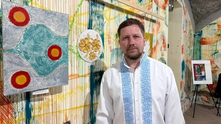 Мистецтво з підземелля: як херсонський театр відроджує фольклор під час обстрілів