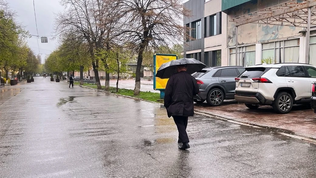 Град та шквали: мешканців Кіровоградщини попереджають про зміну погоди
