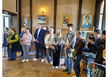 Мистецька спадщина в Кропивницькому: у музеї Осмьоркіна презентували колекцію родини Вінтенків
