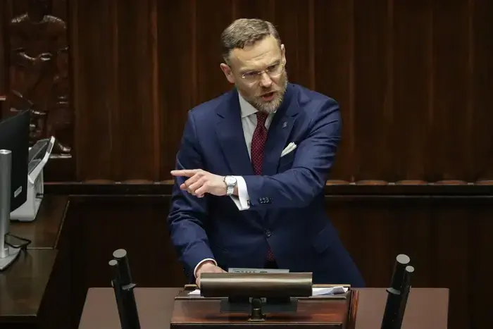 Рішення Києва повернути польські нагороди сприйняли як недружній жест