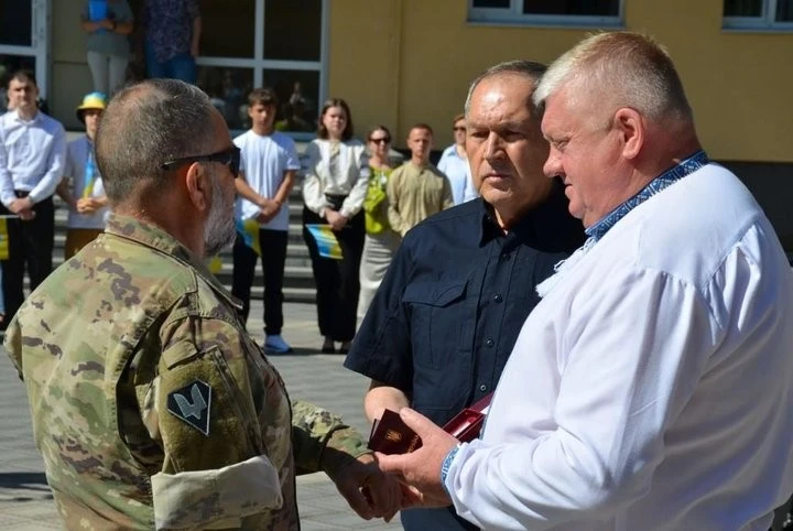 Вшанування головного Закону: у Кропивницькому відзначили День Конституції