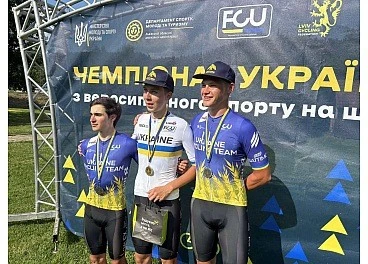 Золотий успіх кропивницького велогонщика на національній першості