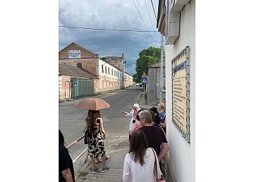 Театральний екскурс: у Кропивницькому відзначили ювілей перейменування міста